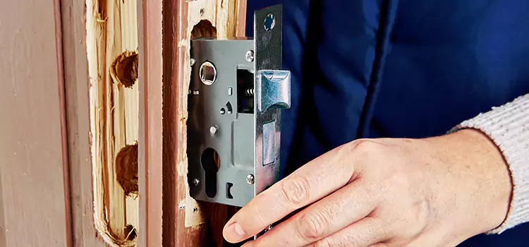 Garage Door Lock Replacement Sturgeon Falls